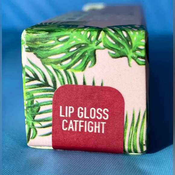 LIQUE Lip Care Lip Gloss “Catfight” - Picture 8 of 8